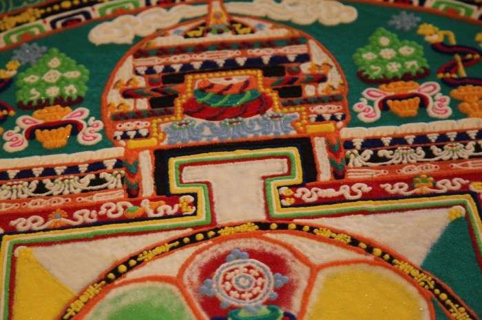 mandalaMaking5-23-14_9742