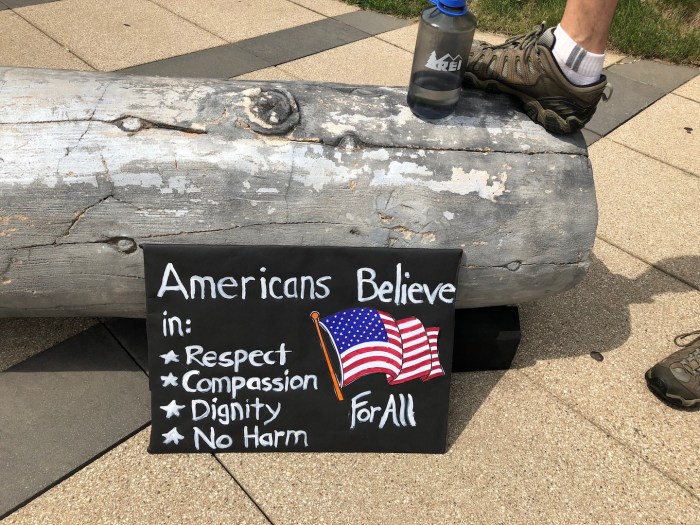 Prayer Flags for Immigrant Children 6-18 Minneapolis - 9